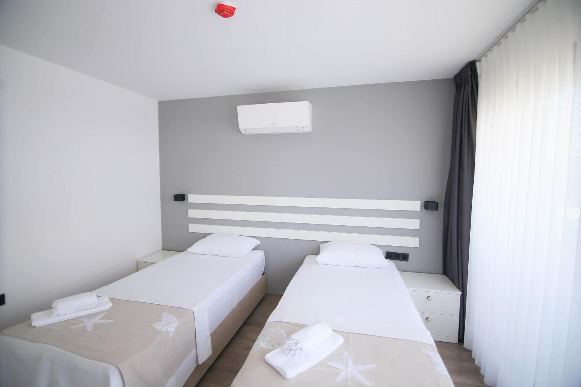 Krem Marin Otel Cesme Ngoại thất bức ảnh