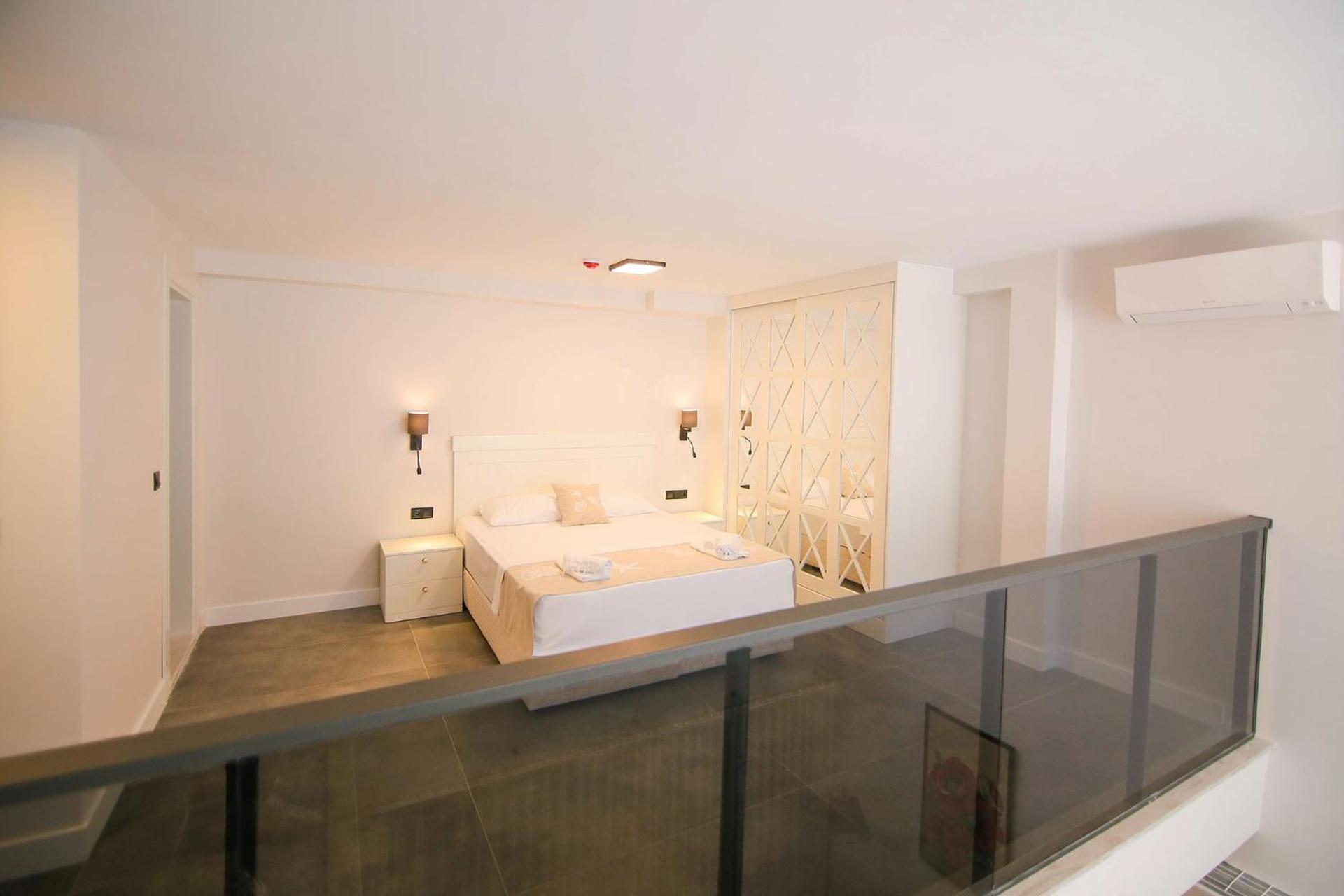 Krem Marin Otel Cesme Ngoại thất bức ảnh